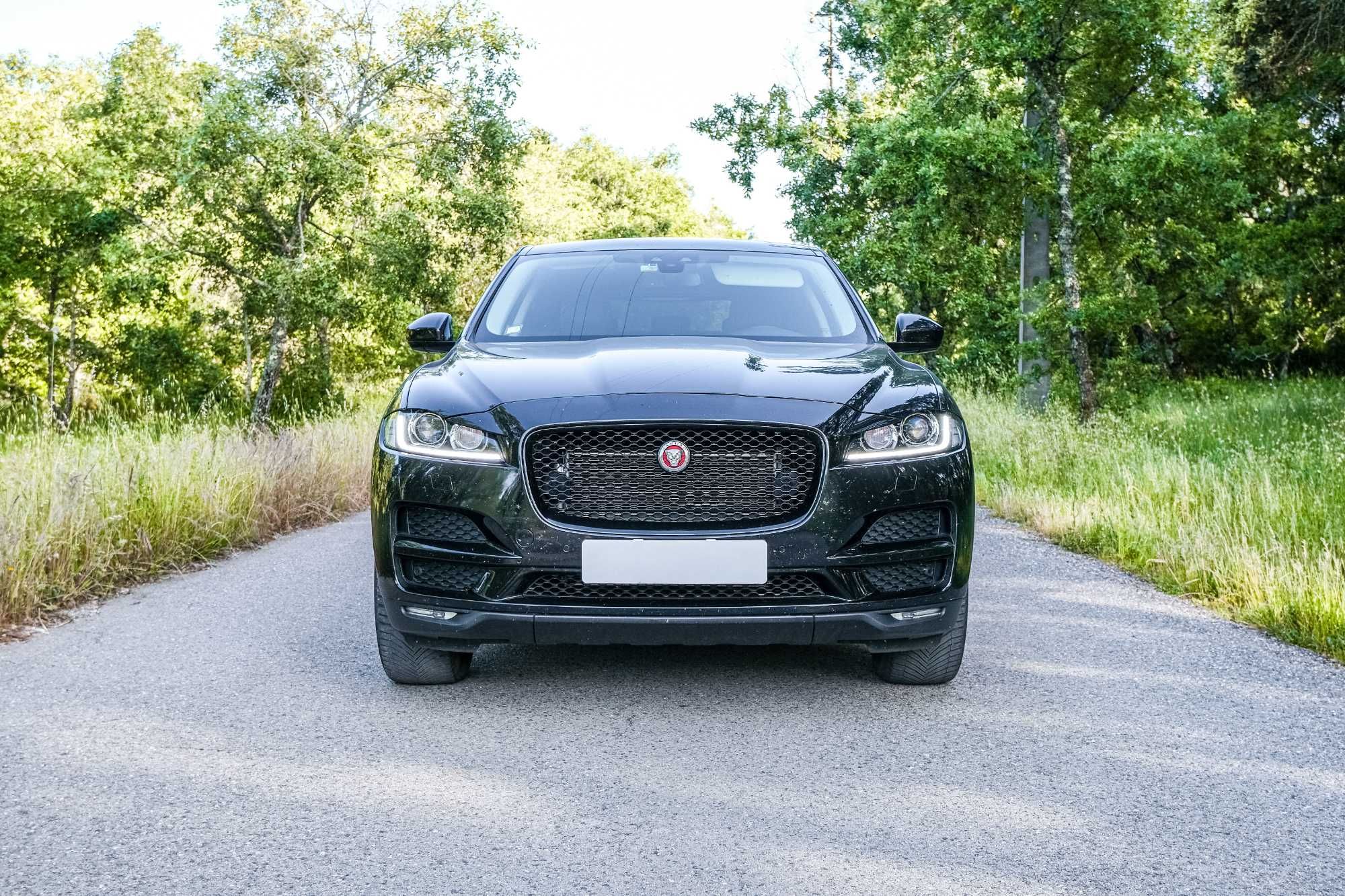 JAGUAR  F-PACE 2.0D  PRESTIGE