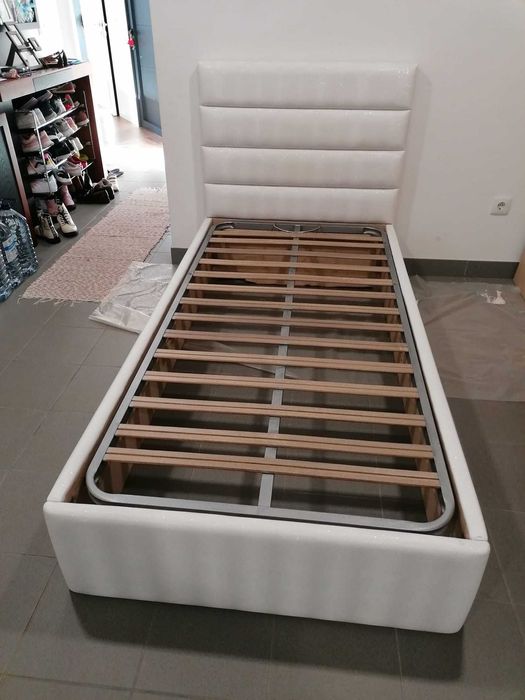 Cama de solteiro