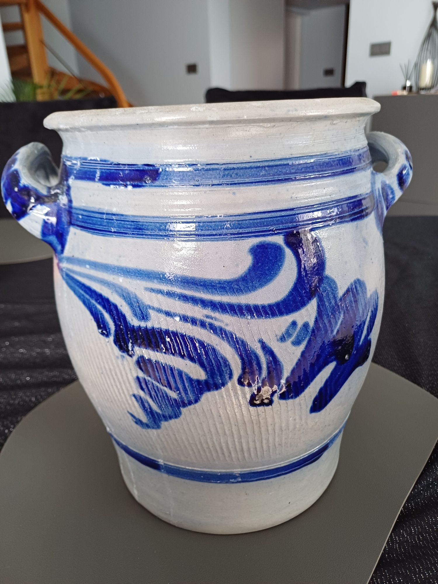 Śliczna doniczka osłonka ceramiczna