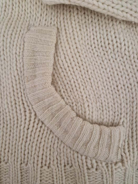 Casaco de malha com capuz