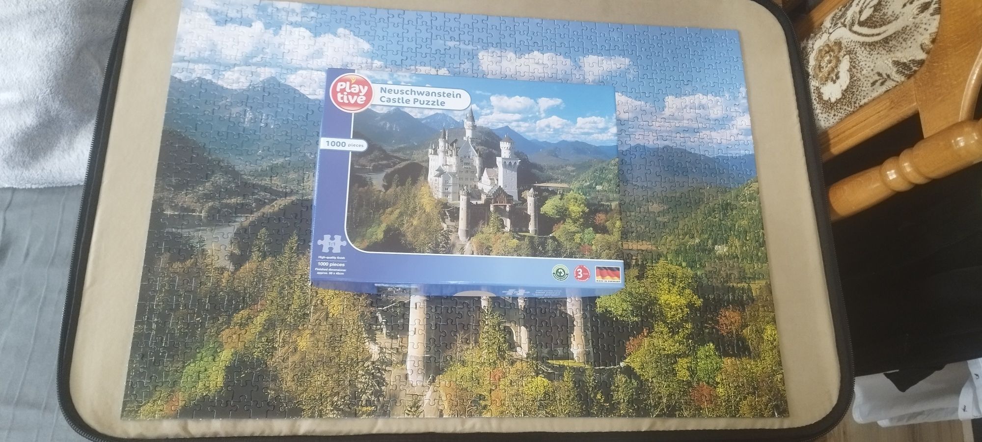 Puzzle Play tive 1000 Neuschwanstein Castle