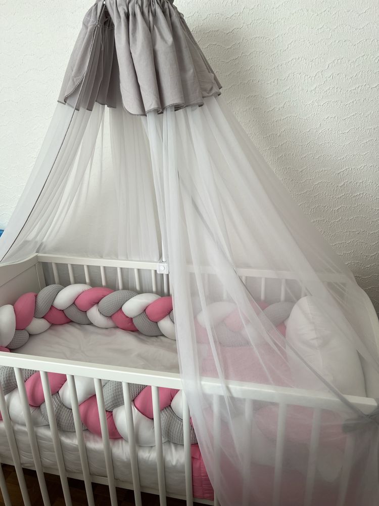 Berço bebe 60x120 com rede mosquiteiro e colchão