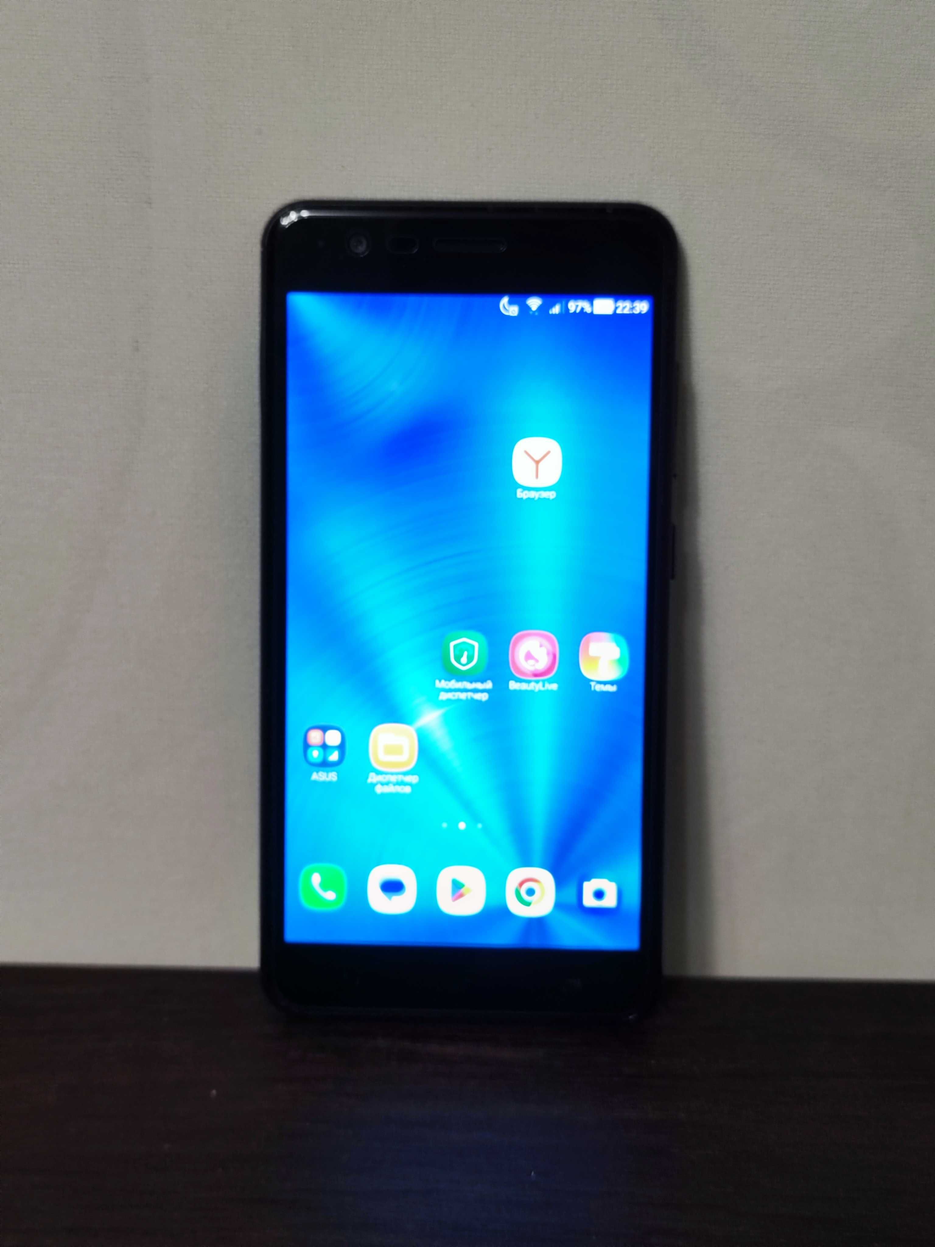 Смартфон ASUS Zenfone 3 Zoom ZE553KL 4/64GB Blue