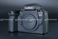 Фотоапарат Panasonic Lumix DC-G9 II