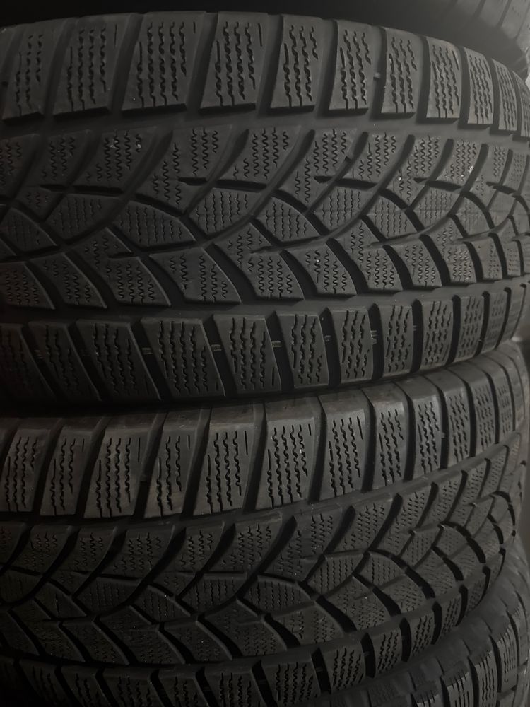 шини б.у зима 235/60 R18 Goodyear UltraGrip Performance+ склад резини