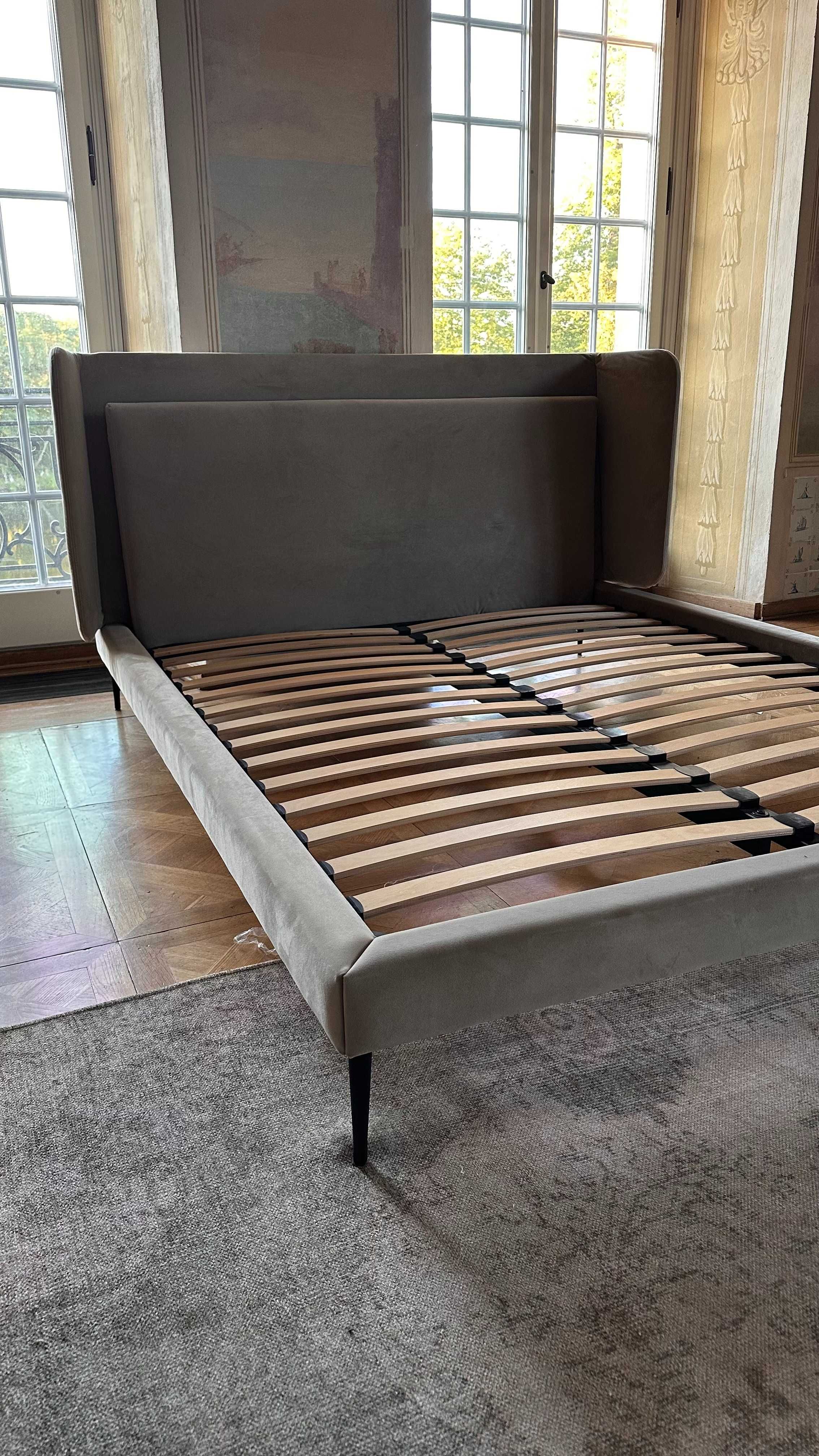 Łóżko Austin BoConcept