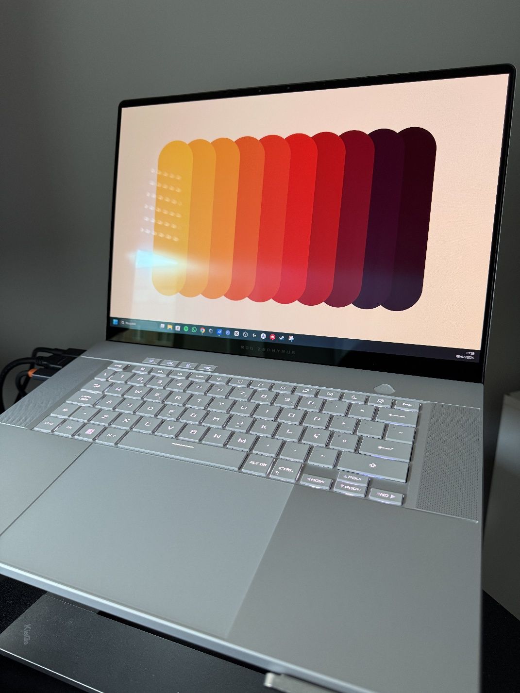 Portátil Asus Zephyrus G16 - Ultra 7/32Gb/RTX 4060/Ssd 512gb