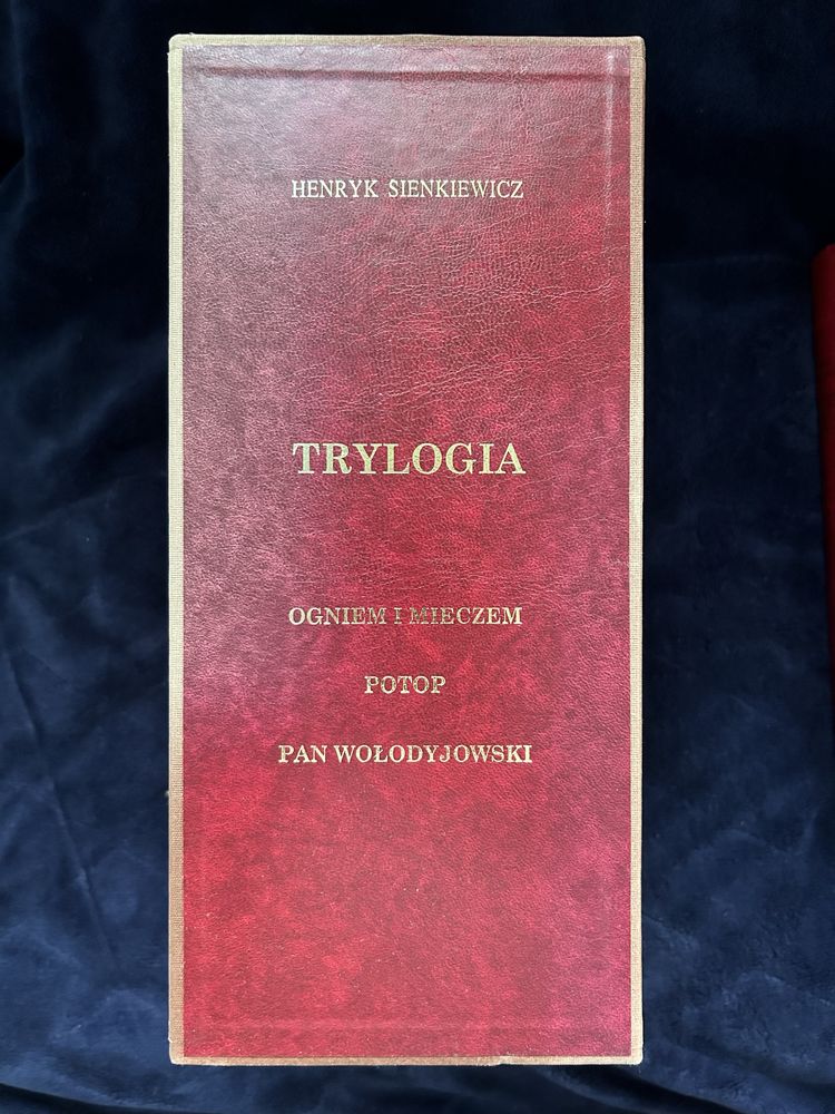 Trylogia Sienkiewicza Skóra OPIS