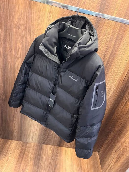 Hugo boss куртка зимова