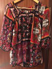 Blusa / túnica floral