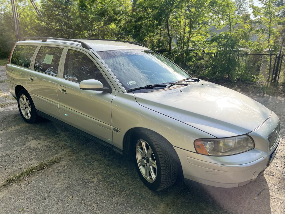 Sprzedam Volvo V70 II, 2004 r.