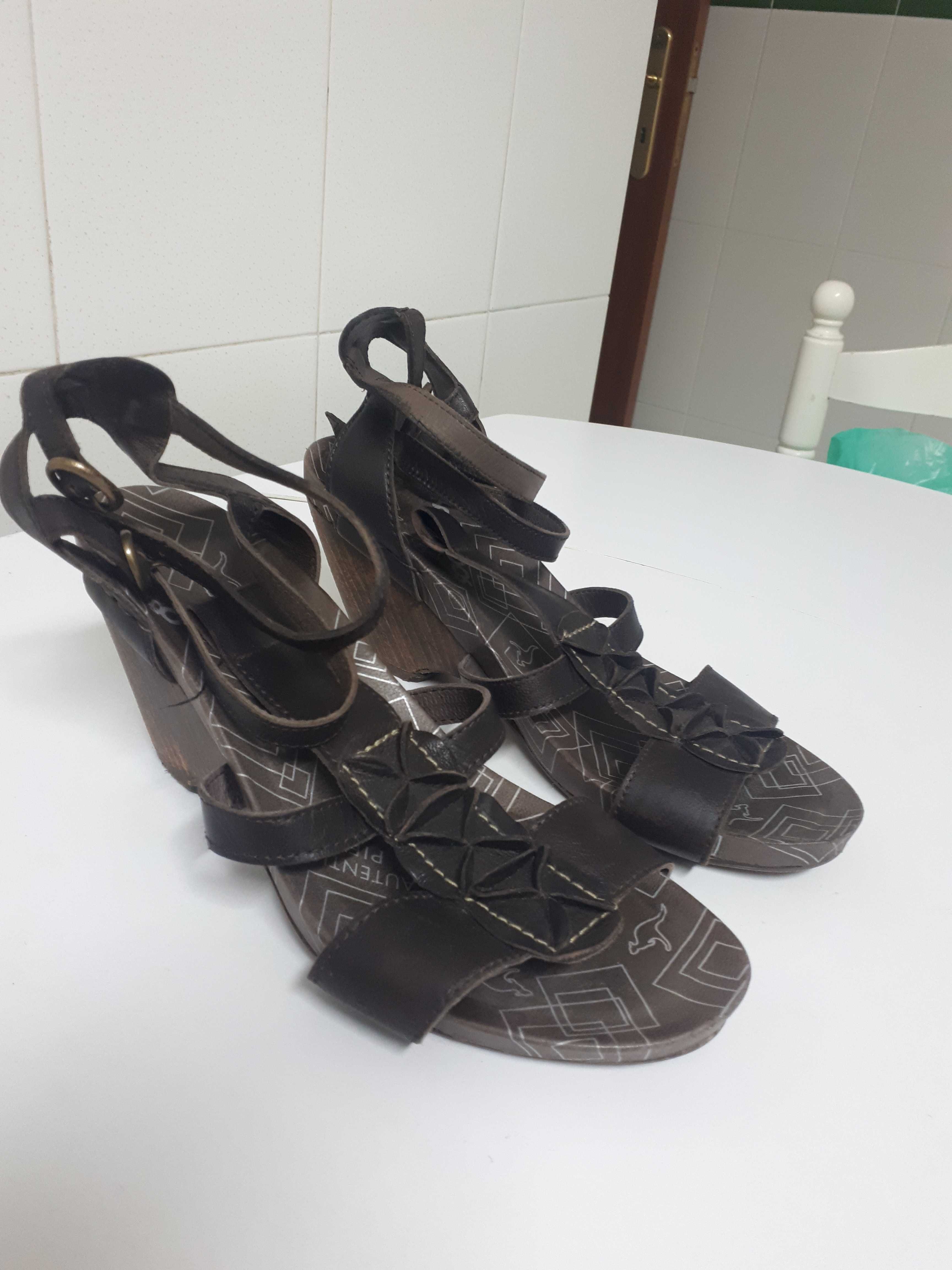 Sandálias de senhora Kangaroos Nº38