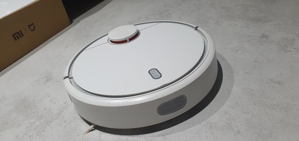 Robot sprzątajacy jak Roomba Xiaomi Mi Robot Vacuum Cleaner Nowy Aku