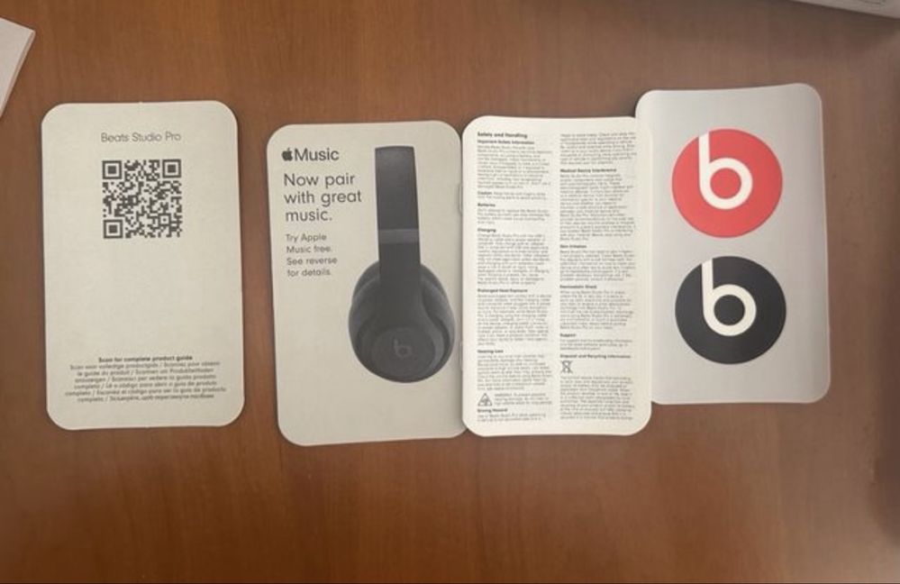 Beats Studio Pro - Auscultadores Pretos