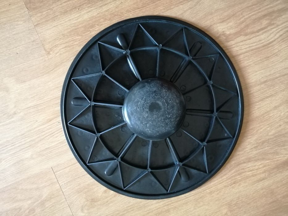 Plataforma circular para exercicio de equilibrio