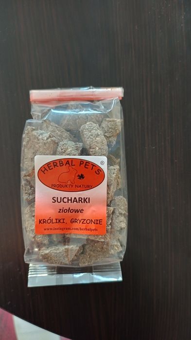 Sucharki ziołowe gryzaki dla gryzoni + gratis patyczki jabłoni