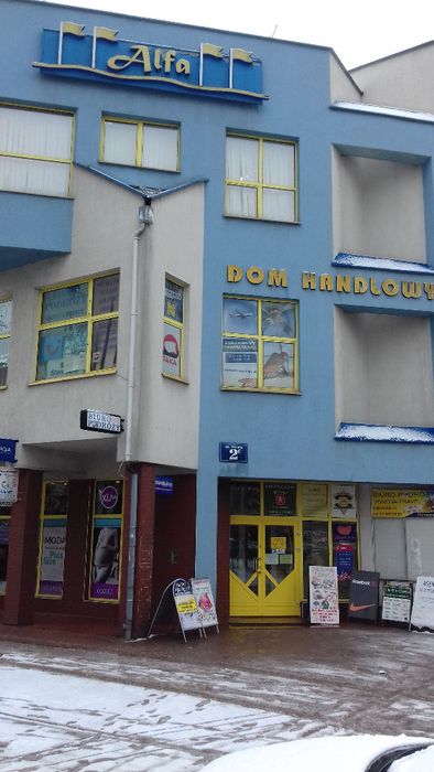 Sprzedam lokal w atrakcyjnej cenie. DH ALFA centrum.