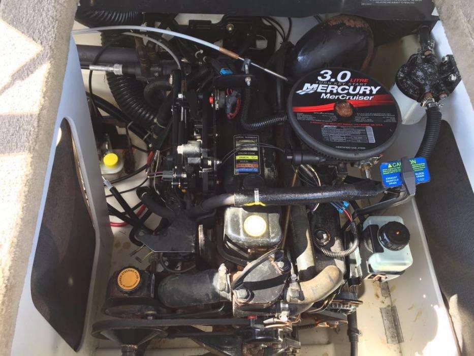 Mercruiser 4,3L MPI oraz inne 3L i V8 Volvo penta OMC