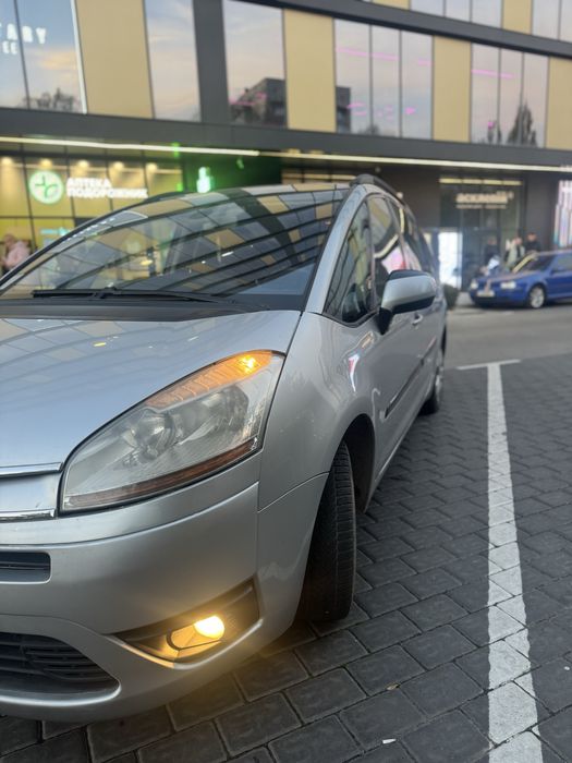 Citroen C4  АВТОМАТ  7 місць