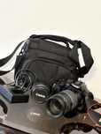 Canon EOS 1100D + 2 Objetivas + Carregador