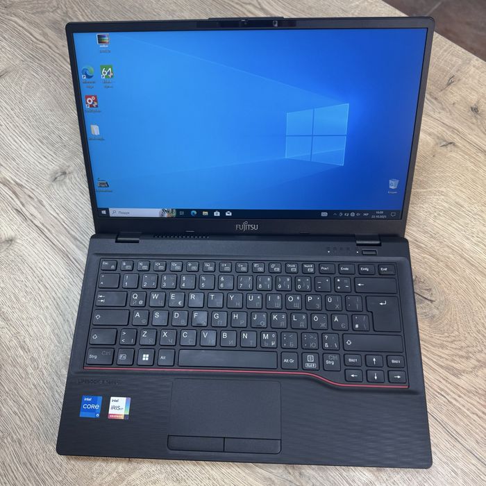 Ноутбук Fujitsu Lifebook E5412 i5-1235u/16Gb/256SSD FHD-IPS