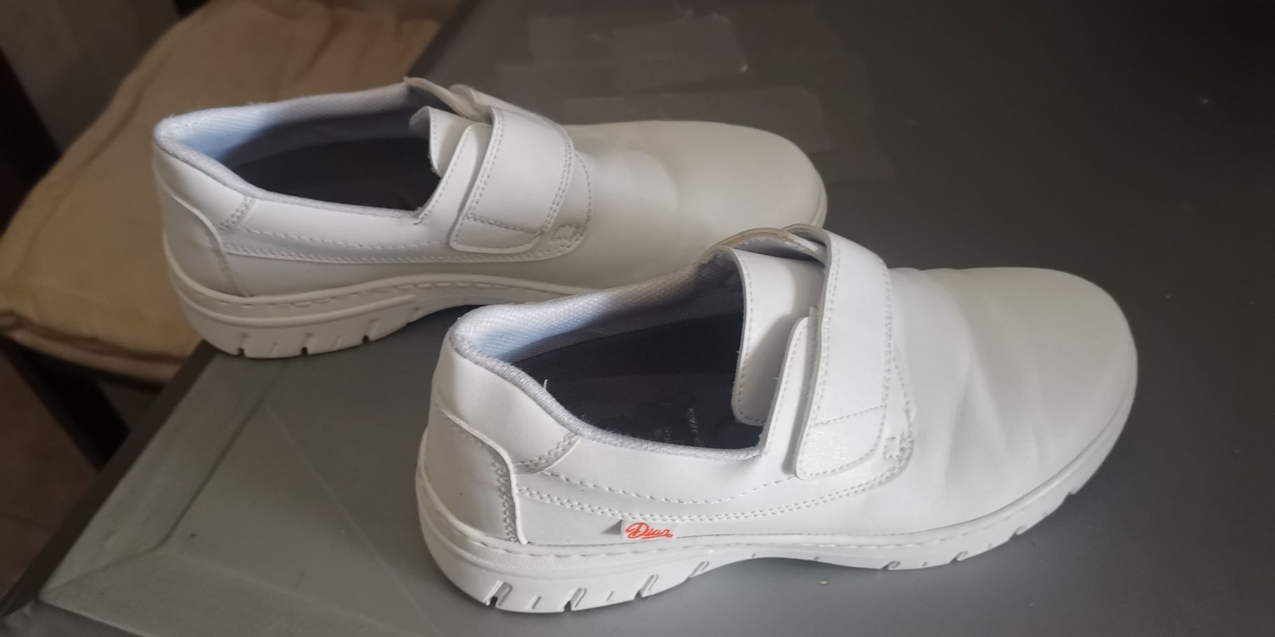 Sapatos Hospitalares