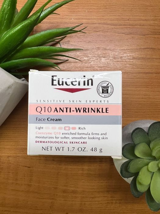Eucerin, дений крем проти зморшок для обличя з коензимом Q10 (Еуцерин)