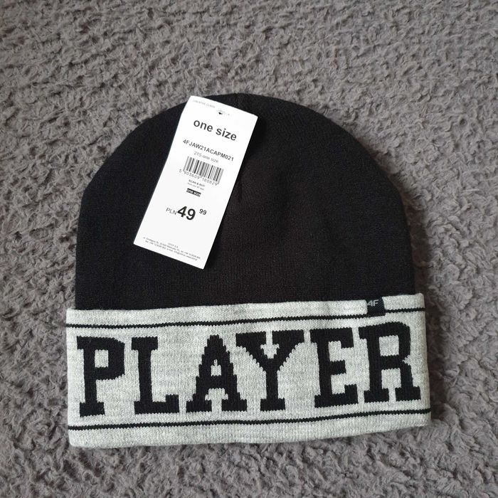 Czapka 4F - rozm. uniwersalny