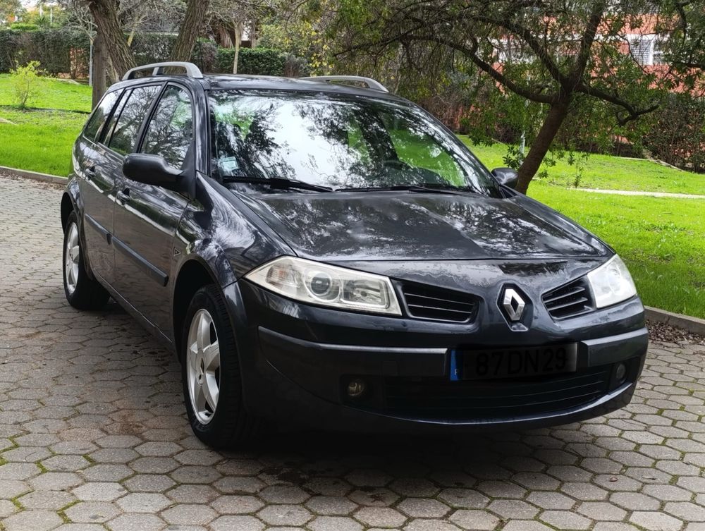 *Renault Megane*