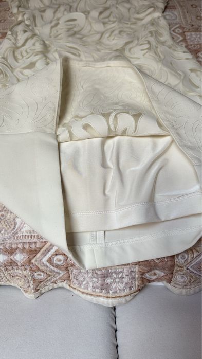 Святкова шикарна сукня S