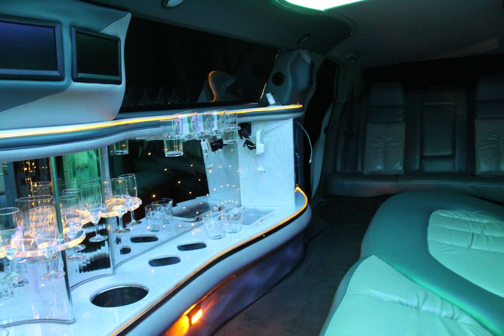 Samochód do ślubu, Wynajem limuzyny, Wieczór Panieński, Auto do ślubu