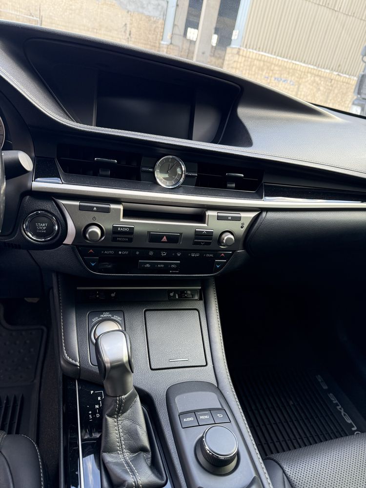 Lexus es ES Лексус