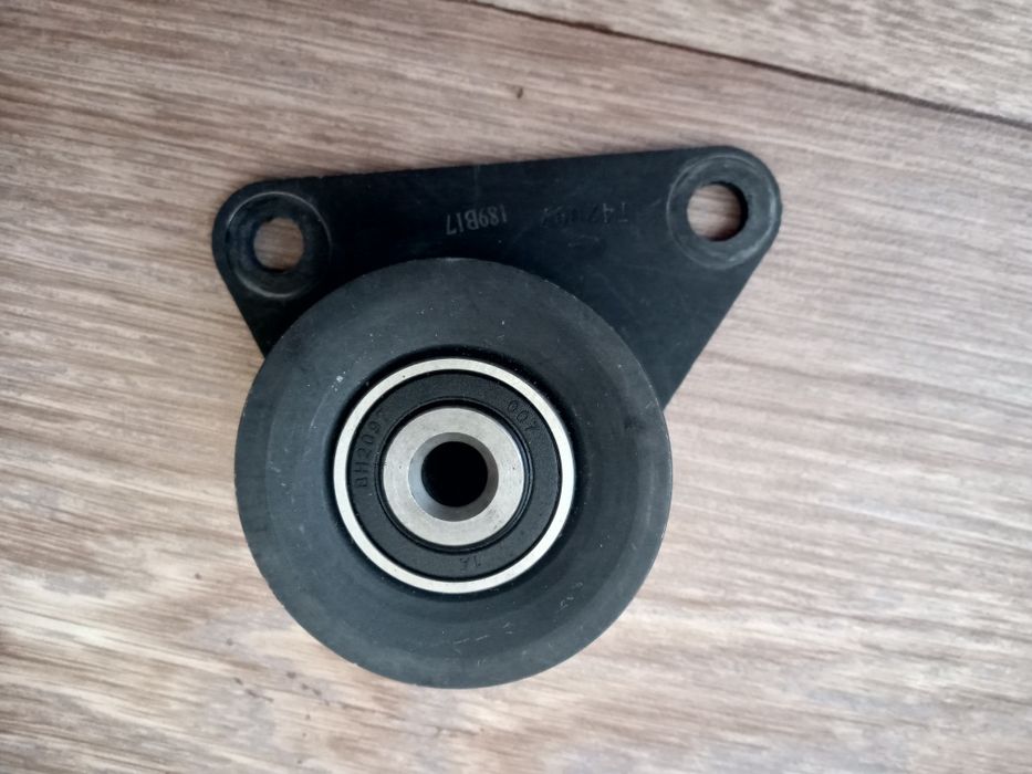 Ремінь ГРМ та натяжні ролики Volvo /Renault Safrane