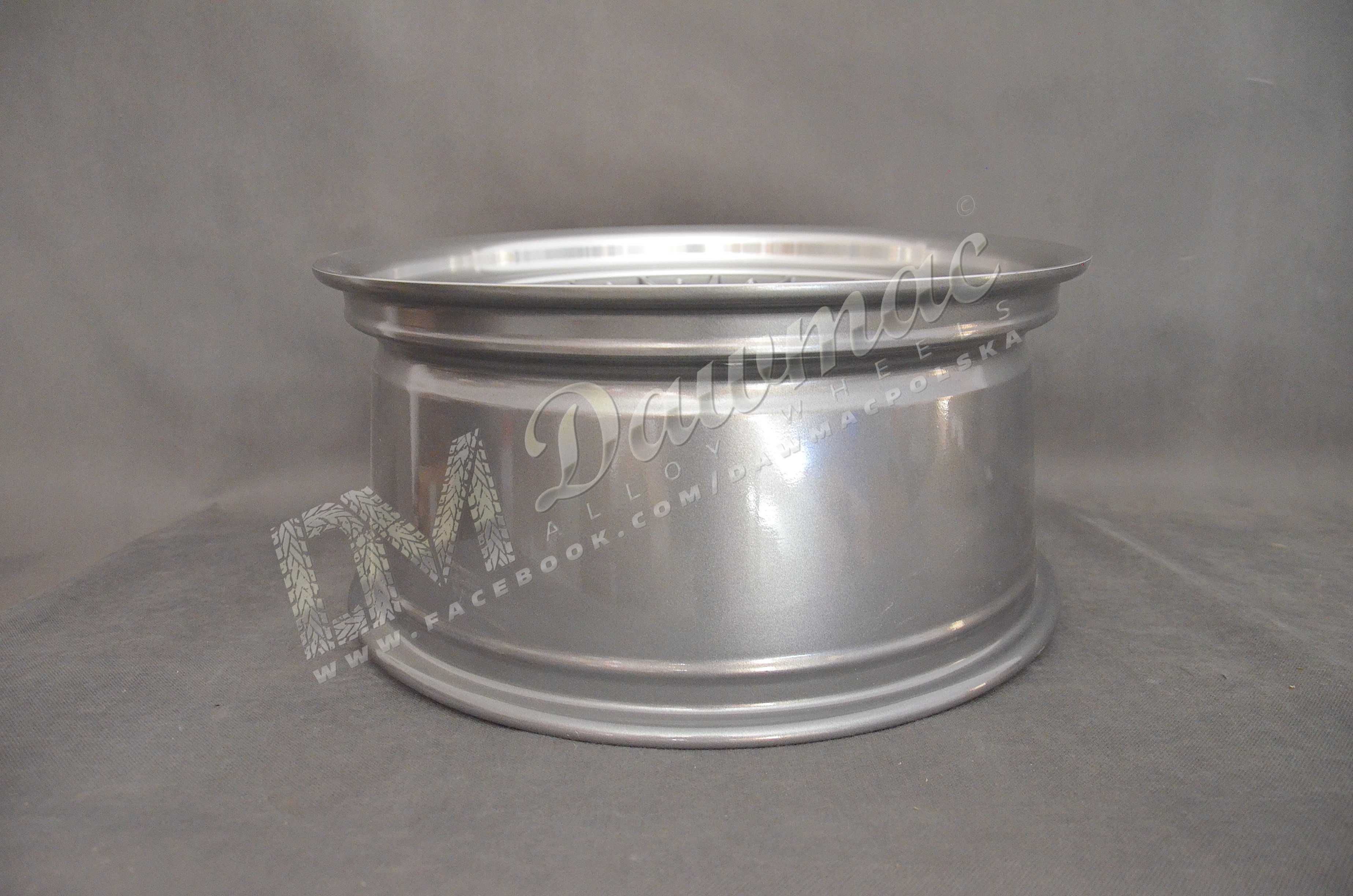 Felgi DMC03 17" 8J ET20 4x100/5x100 Grey Machine Lip + Chrome Rivet