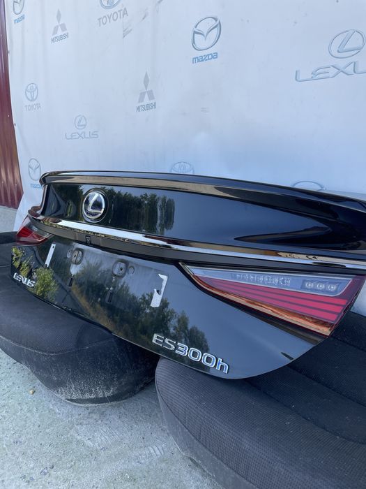 Кришка багажника Lexus ES 2018-23р