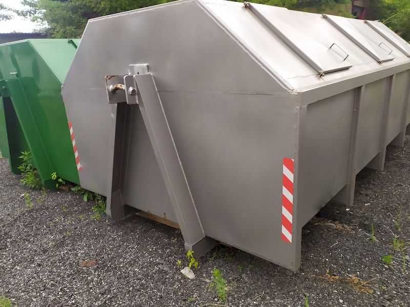 Kontener hakowy 11m3, zamknięty, ładowany od góry, na śmieci