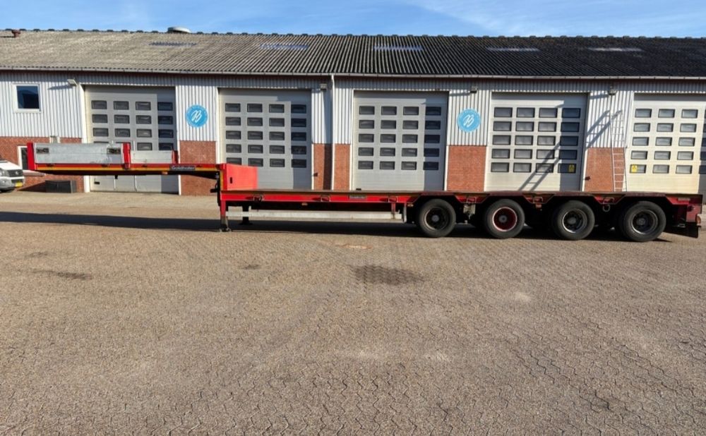 Naczepa niskopodwoziową 4 osie goldhofer STN-L4-50/80