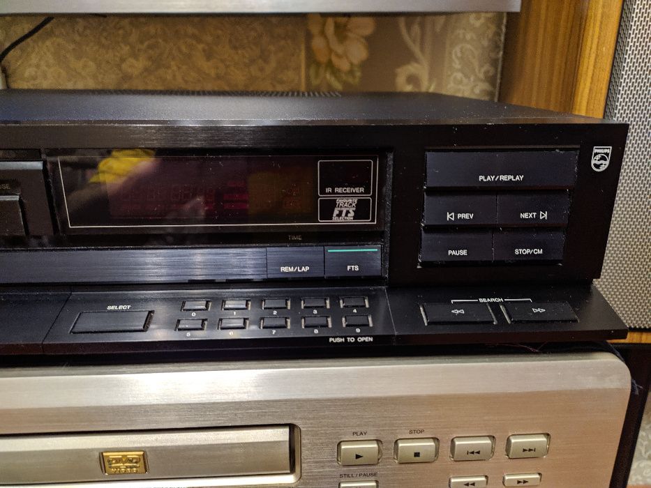 продам Philips CD960