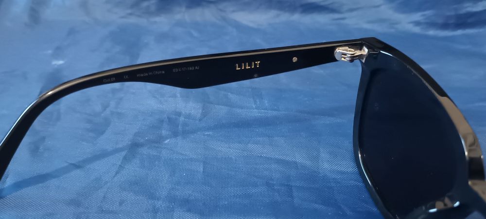 Gentle Monster modelo Lilit 01