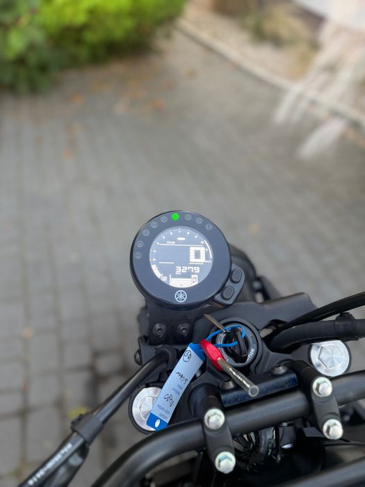 Yamaha xsr 700 jak Nowa