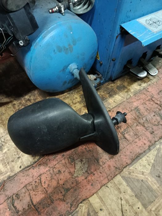 Дзеркало Рено Канго