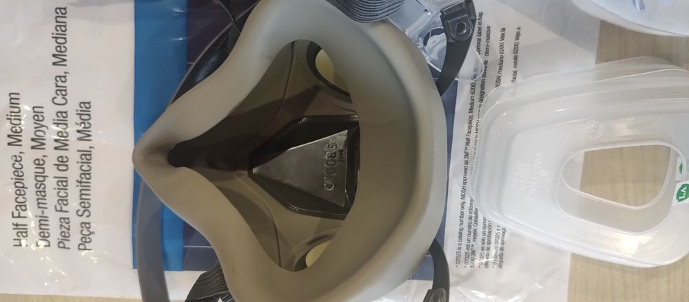 Напівмаска респіратор 3M Респіратор 3М 6200