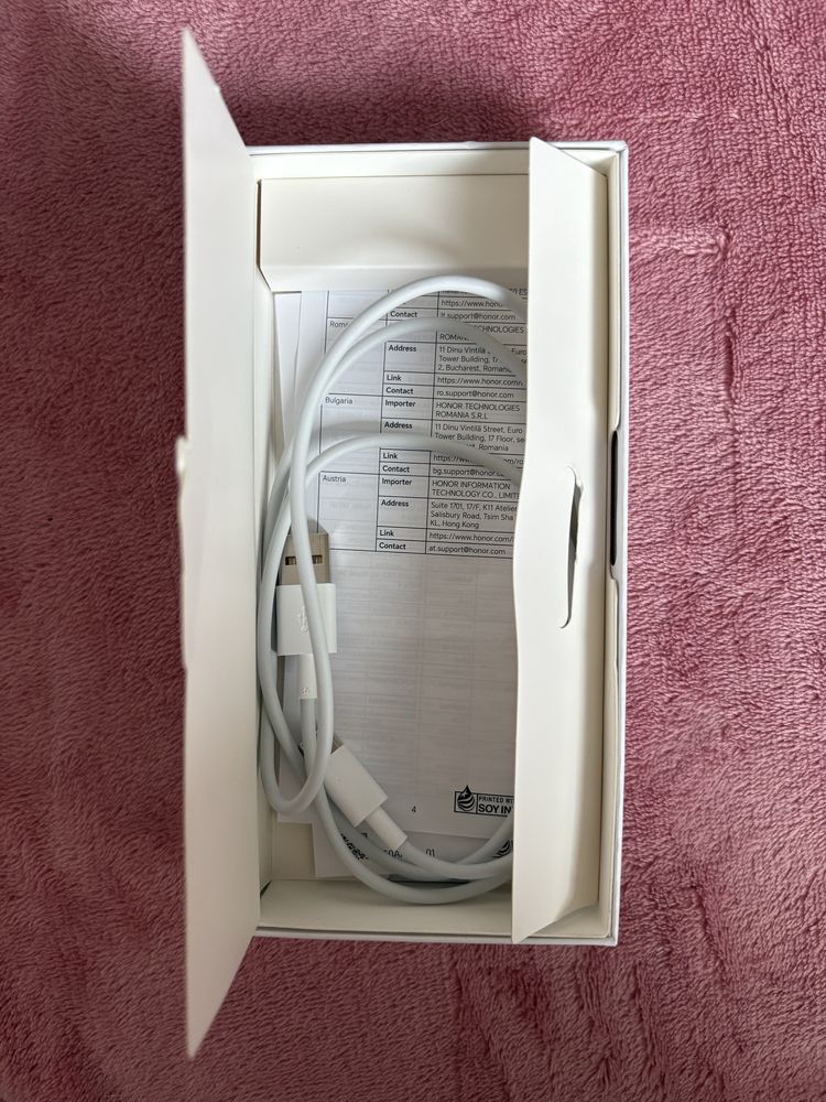Honor 400 Lite Android telefon w kolorze czarnym