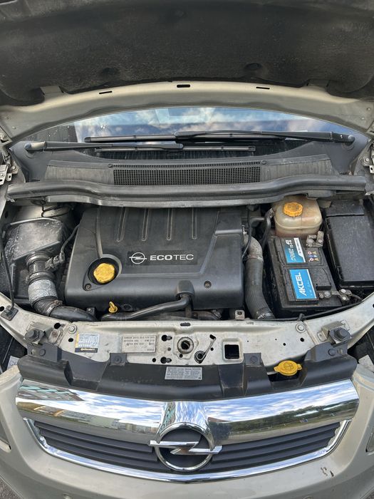 Opel Zafira 1.9 дизель, механіка 6-ст.