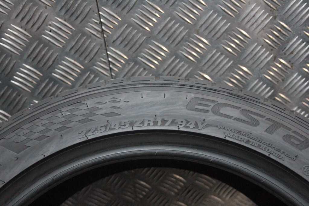 225/45/17 Kumho  ECSTA PS71 225/45 R17 94Y 7mm 2021r