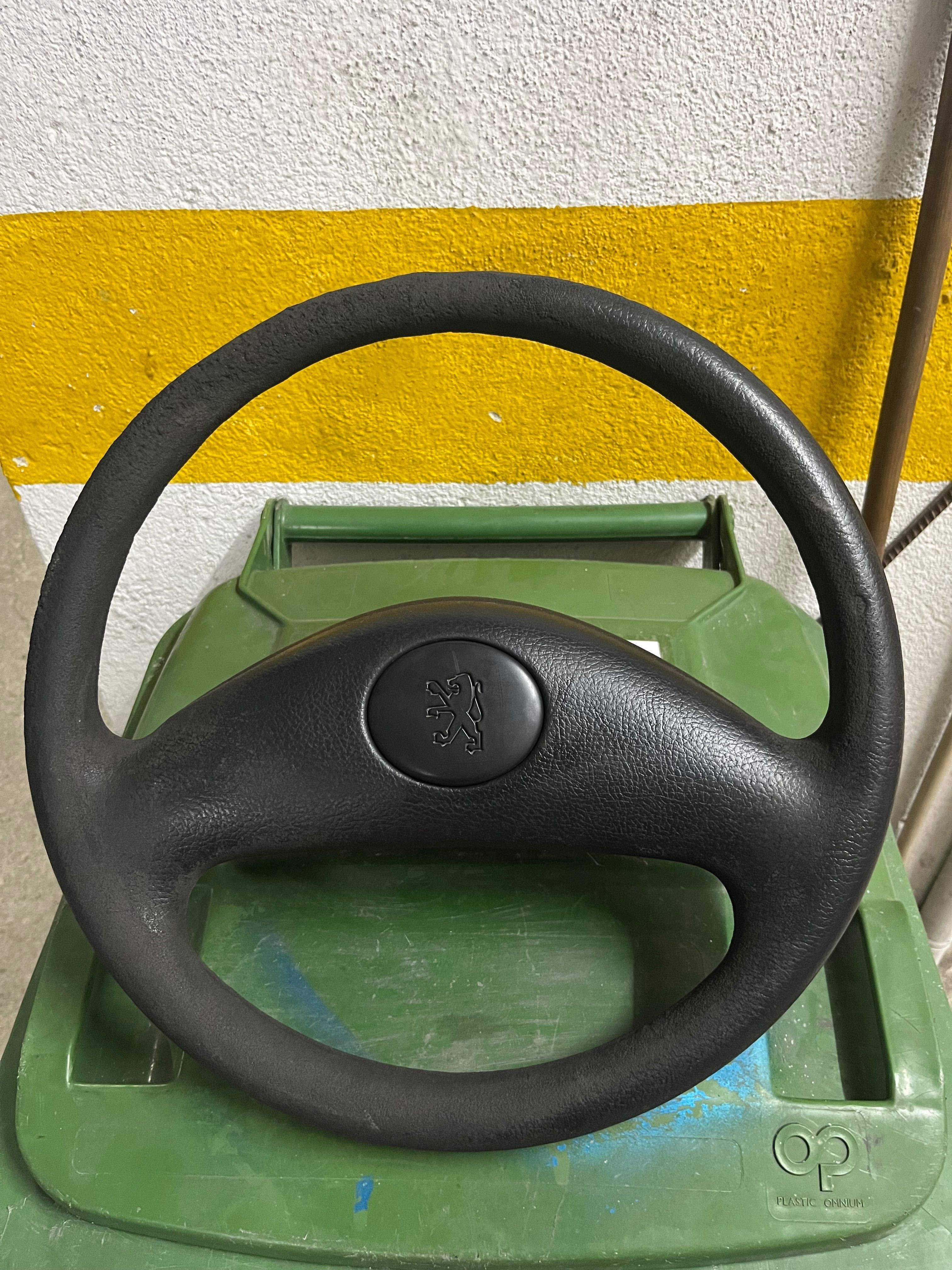 Volante Peugeot 106 sem airbag