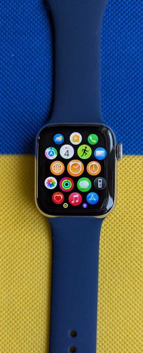 едішн Стальні Apple Watch 6 40 Stainless Steel silver Все працює