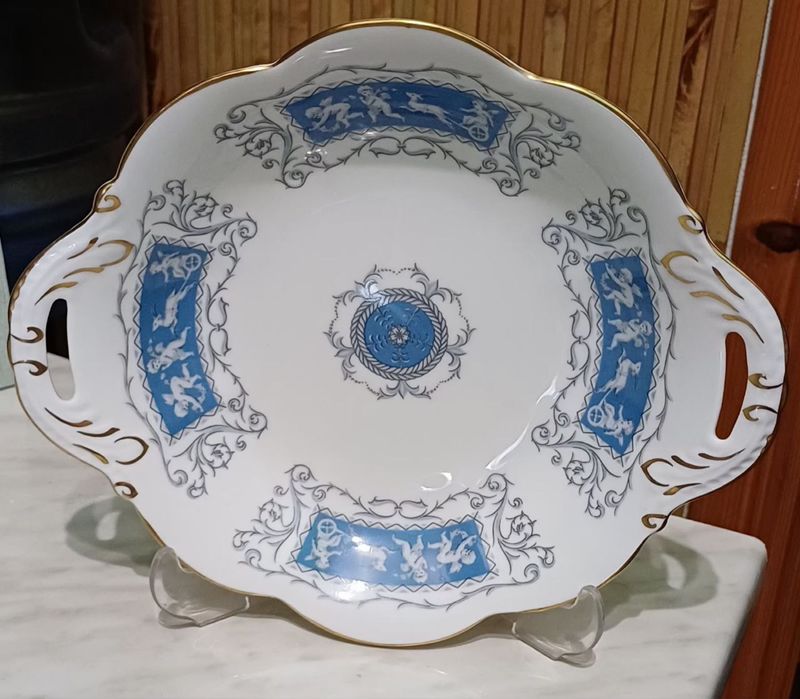 Блюдо з ручками з кісткового форфору