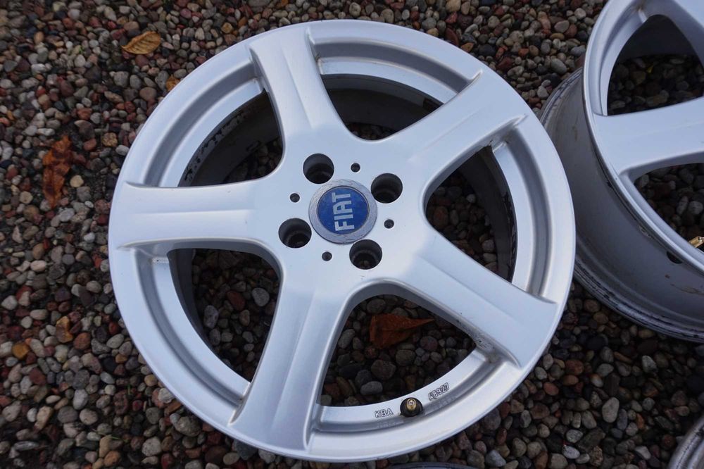 FIAT 500 Bravo Doblo Qubo  Felgi Aluminiowe 16 cali 4x98