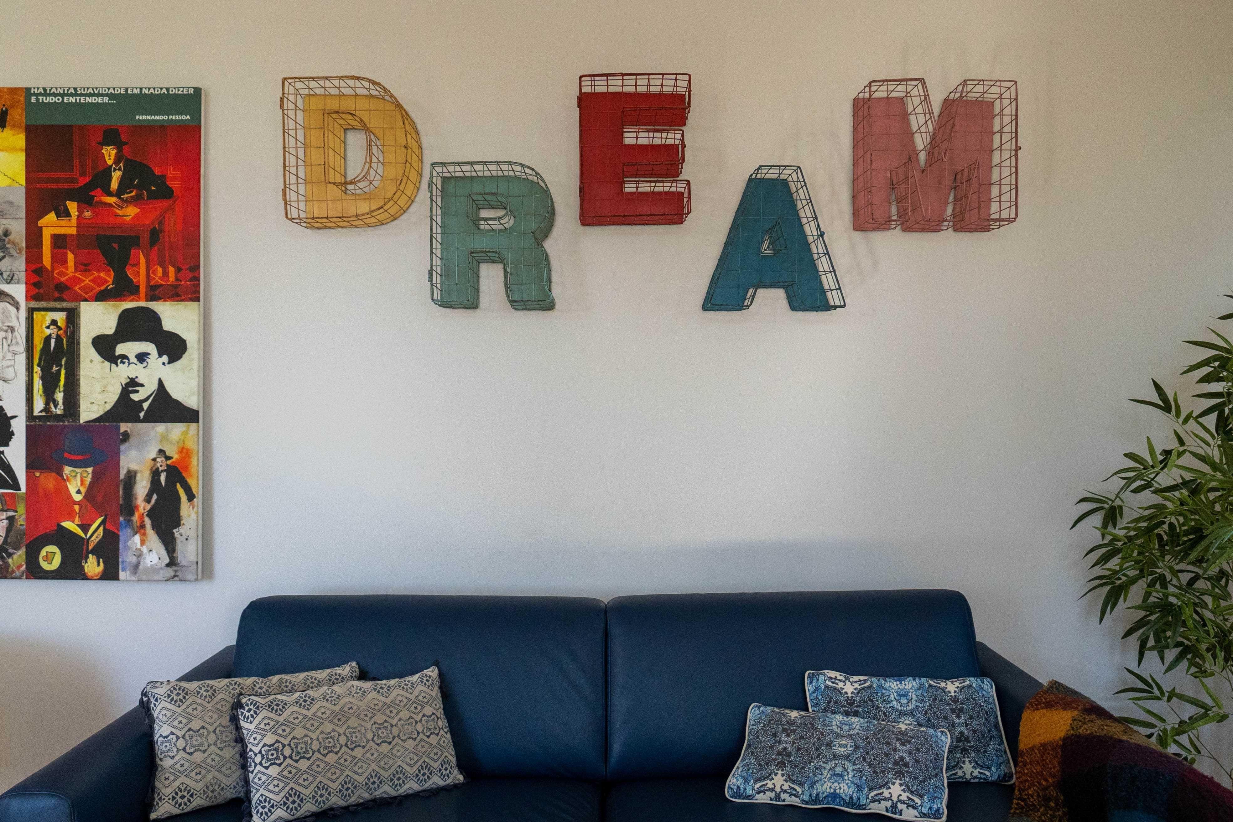 Letras decorativas para parede "DREAM"